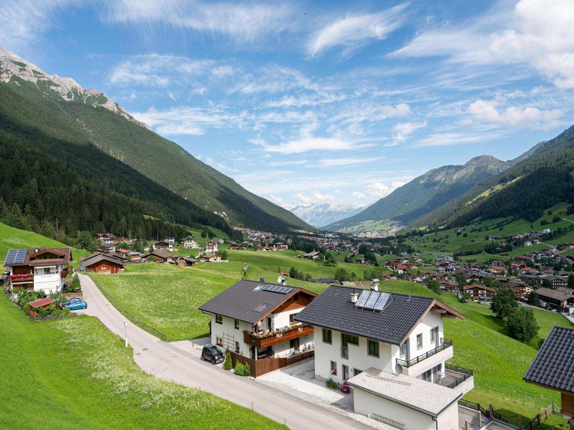 Apartment In Neustift In A Quiet Location ノイシュティフト・イム・シュトゥーバイタール エクステリア 写真