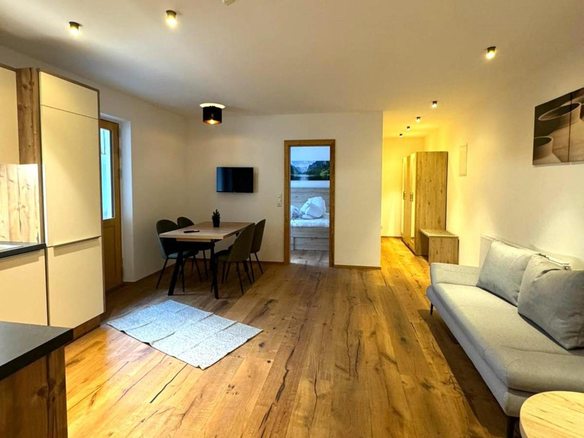 Apartment In Neustift In A Quiet Location ノイシュティフト・イム・シュトゥーバイタール エクステリア 写真